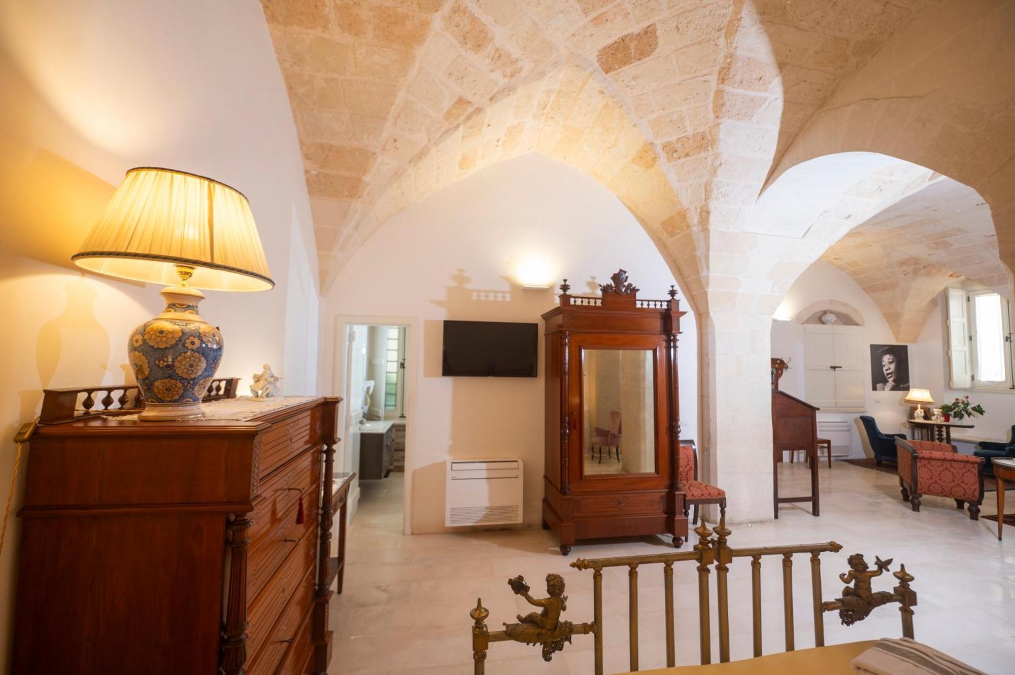 Basseo33 Suite Lecce Exteriör bild