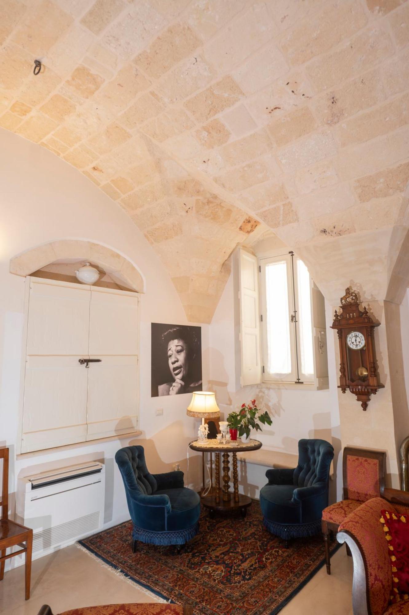 Basseo33 Suite Lecce Exteriör bild